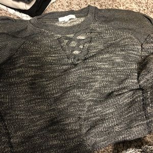 Women’s sweatshirts